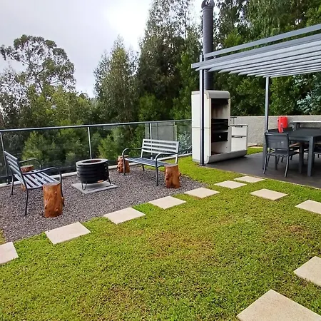 Casa Da Arvore Ferienhaus Arco da Calheta (Madeira)