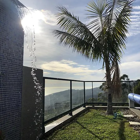 Casa Da Arvore