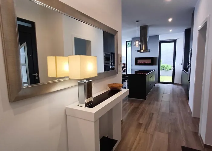 Casa Da Arvore * Arco da Calheta (Madeira)