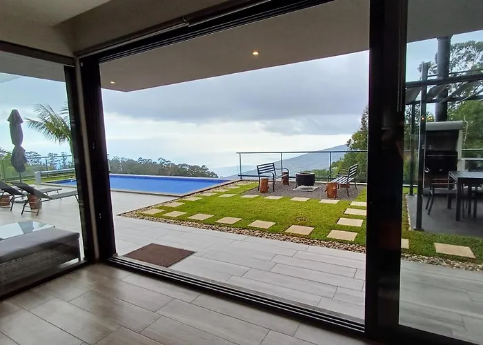 Casa Da Arvore Holiday home *